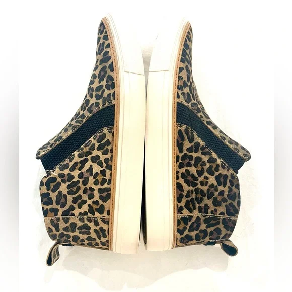 Toms Leopard Print Slip-On Ankle Boots - Picture 4 of 14